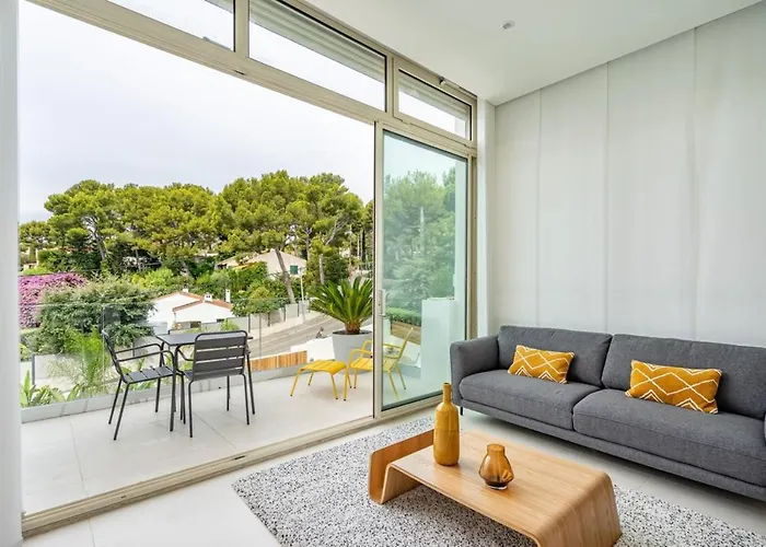 Giovannina N3 * Cassis